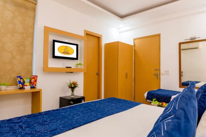 Room 25 of 61