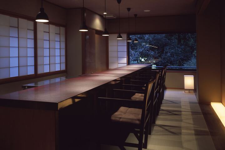 Room 28 of 245
