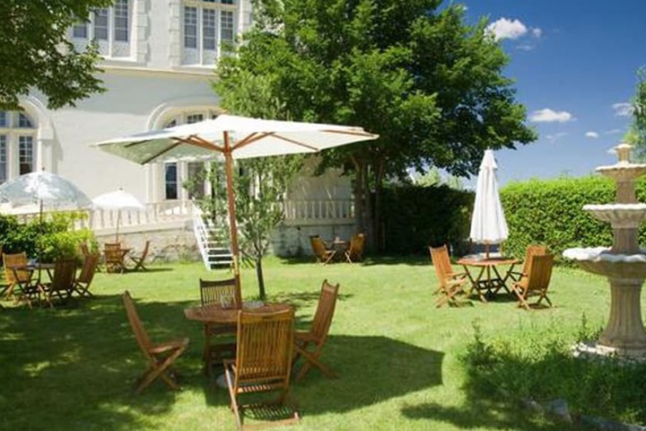 Terrace/Patio 17 of 24