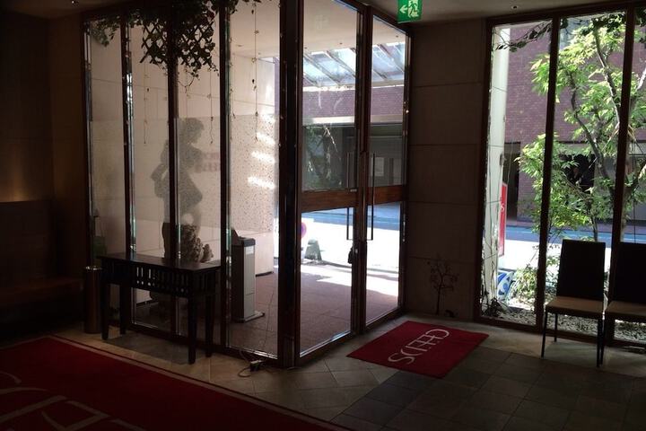 Hotel 2 of 35