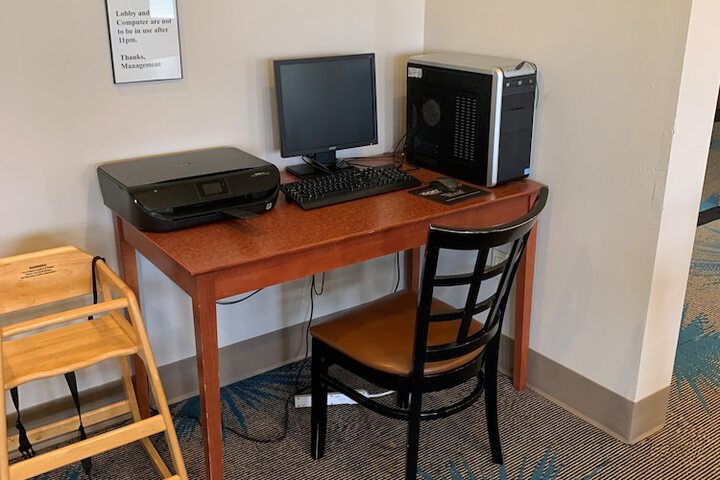 Business Center 33 of 39