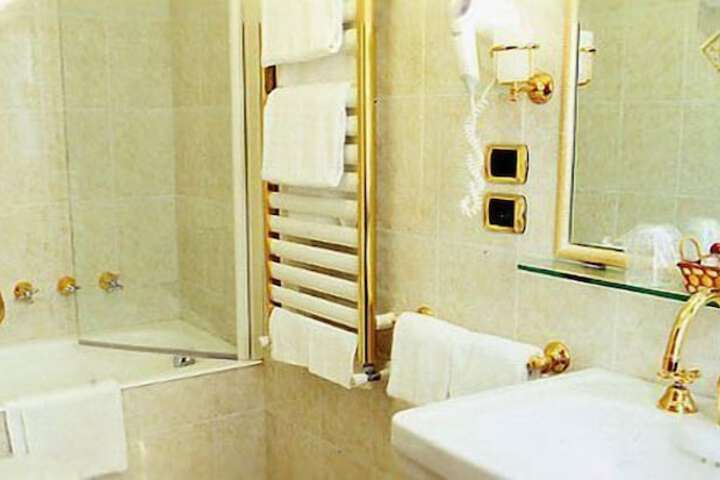 Bathroom Photo