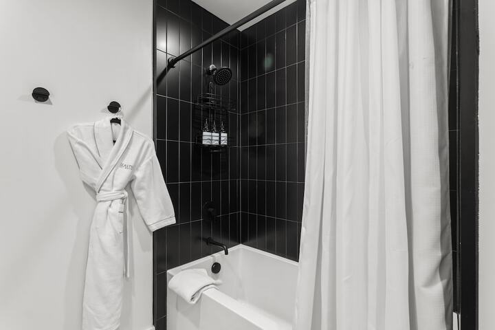 Room 781 of 860