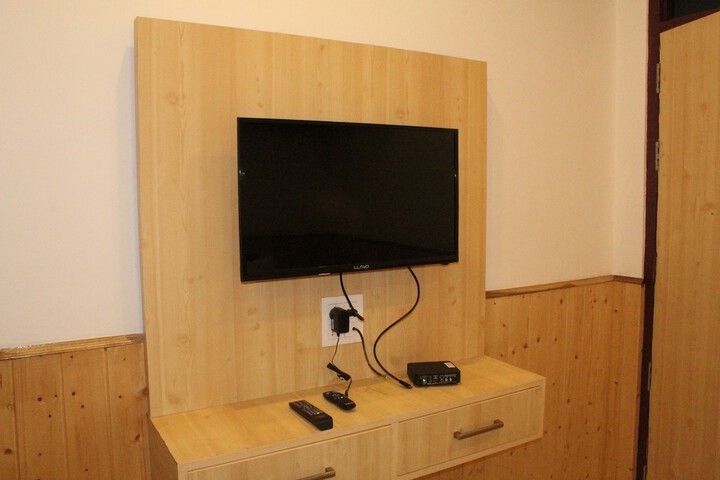 Room 14 of 43