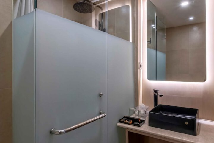 Clean Restrooms