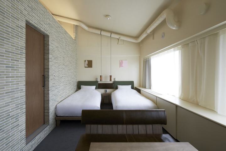 Room 22 of 62