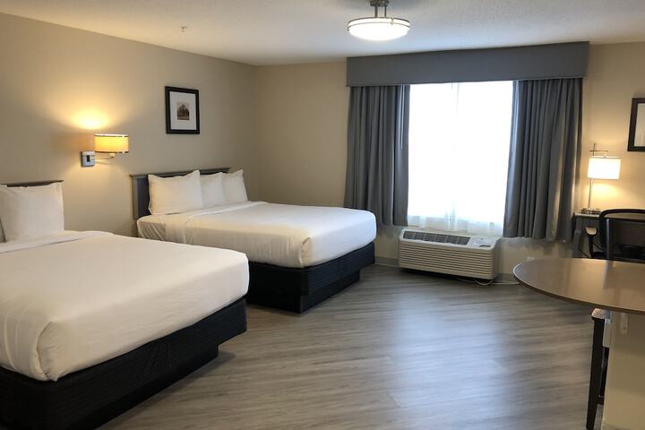 Room 7 of 48