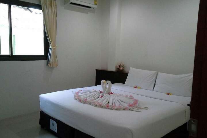 Room 19 of 49