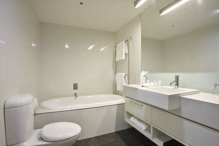 Room 20 of 40