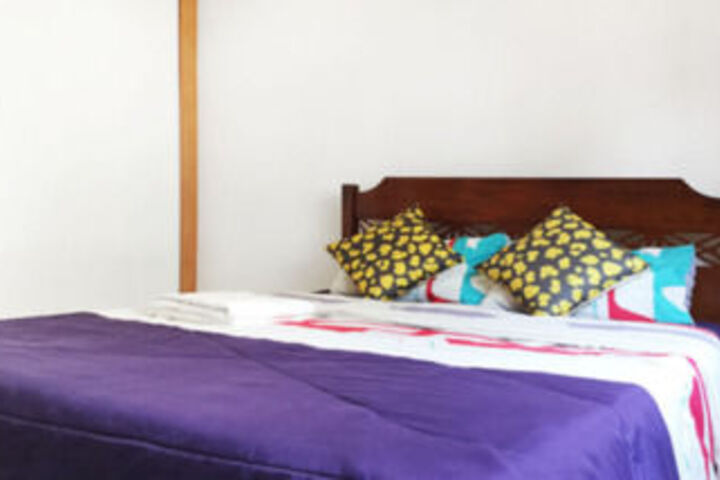 Room 10 of 20