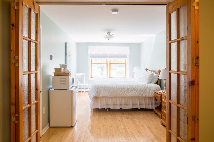 Room 10 of 68