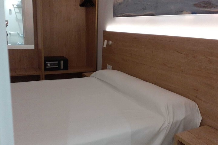 Room 21 of 41