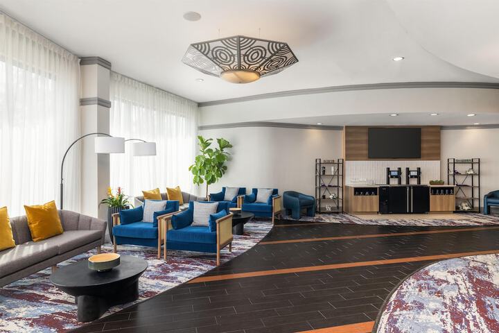 Hotel Interior 4 of 68