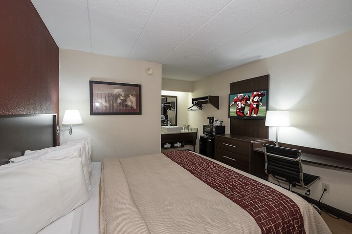 Room 11 of 23