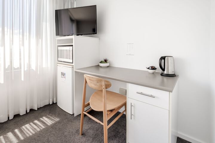 Room 3 of 46