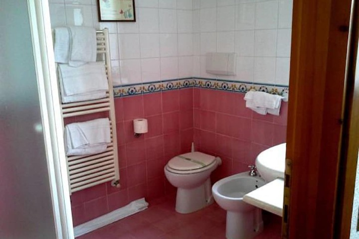 Bathroom Photo