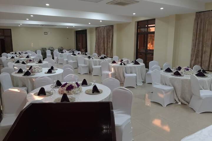 Wedding/Banquet 19 of 31