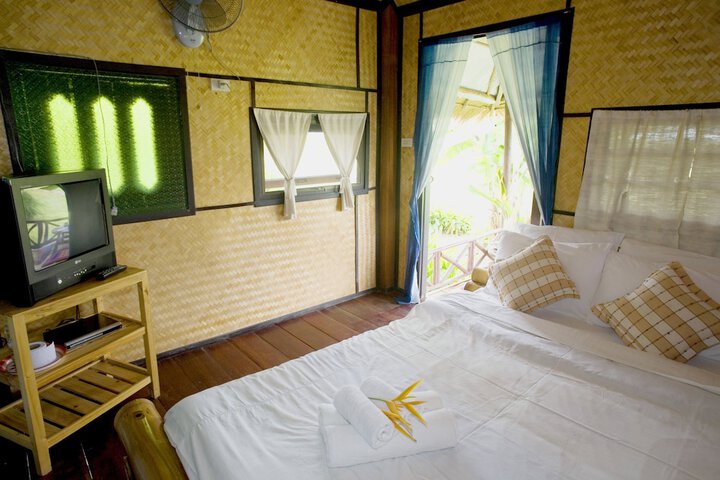 Room 8 of 22