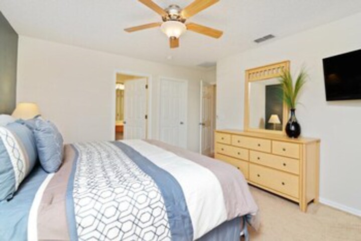 Room 137 of 159