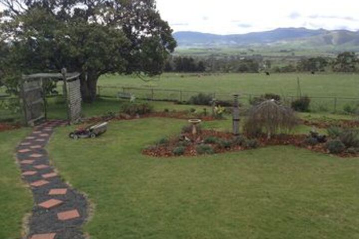 Hotel Exterior 9 of 48