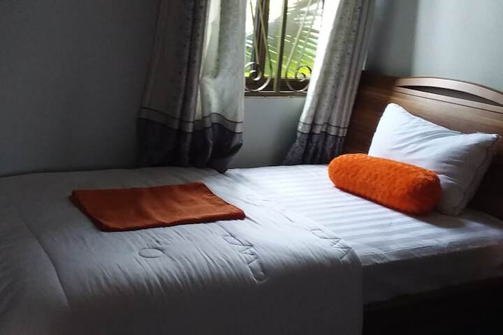Room 14 of 86