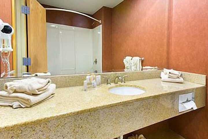 Bathroom sink