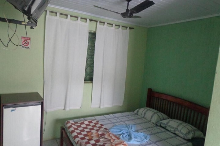 Room 10 of 41