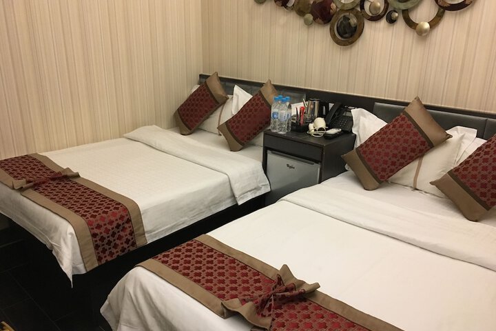 Room 30 of 52