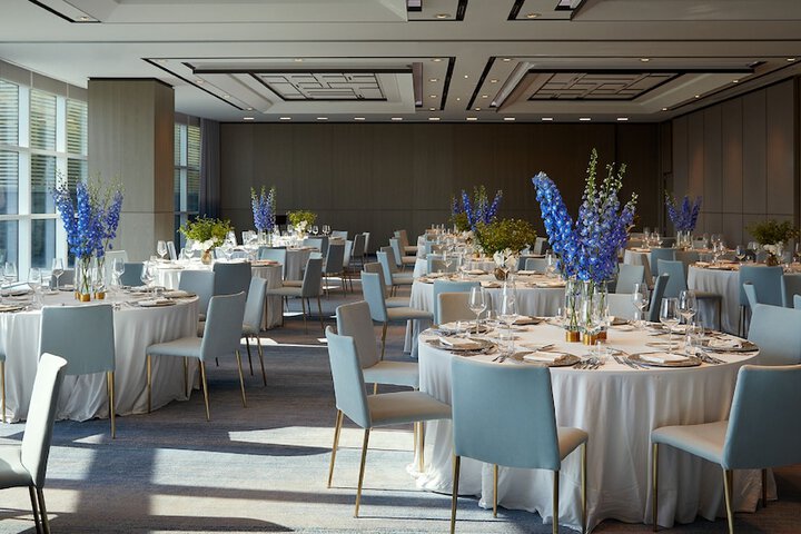 Ballroom/Hall 97 of 106