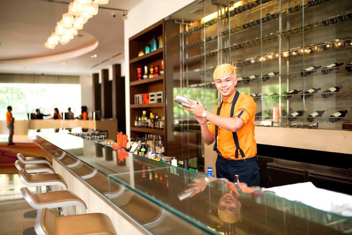 Bar