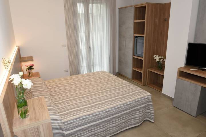 Room 17 of 60