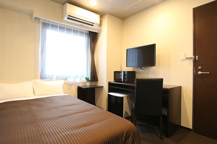 Room 7 of 21