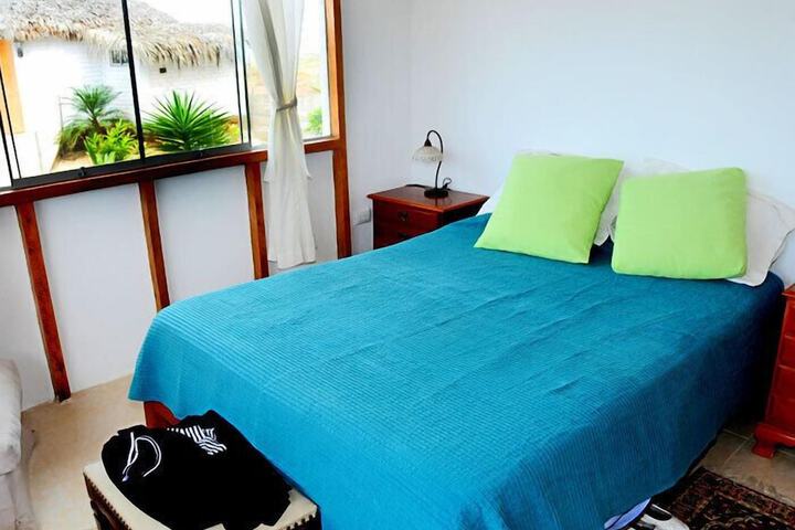 Room 2 of 16