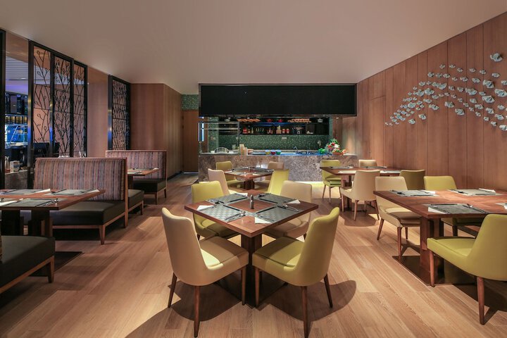 Dining Photos
