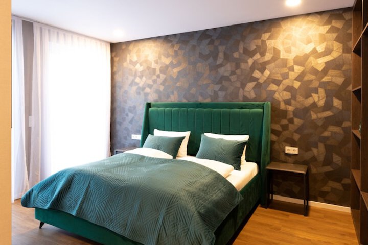 Room 8 of 29
