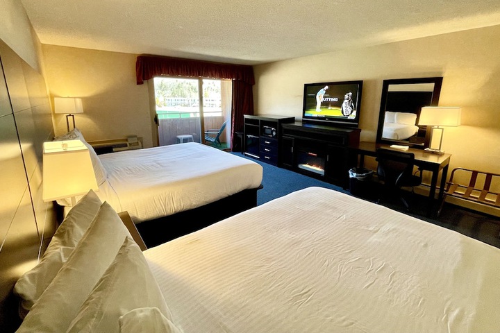 2 Double Beds Lakeside (3 of 8)