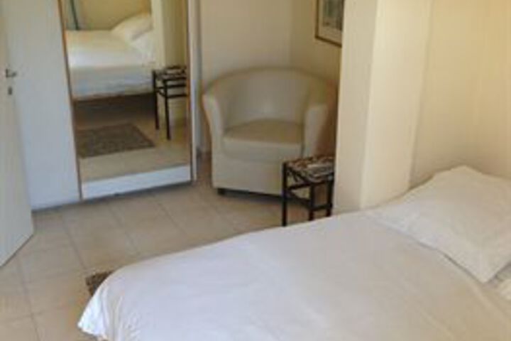 Room 107 of 133