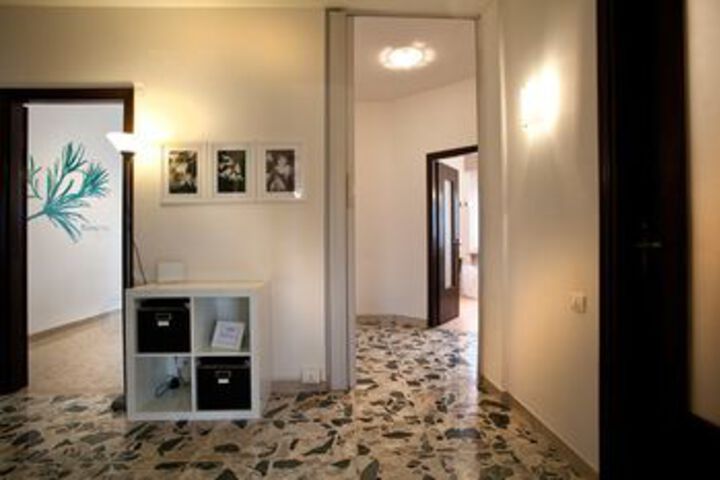 Room 18 of 31