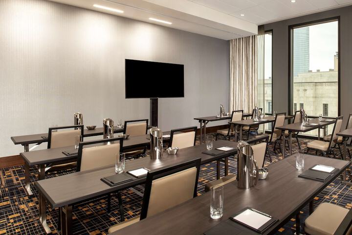 Meeting facility