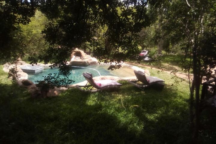Hotel with Pool