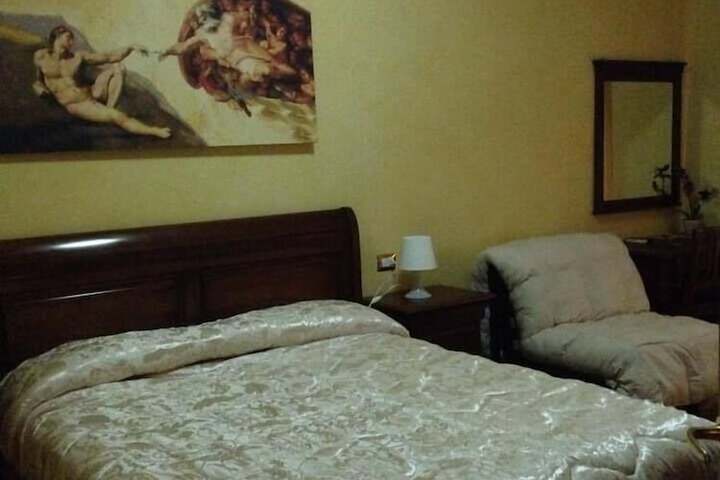 Room 3 of 61
