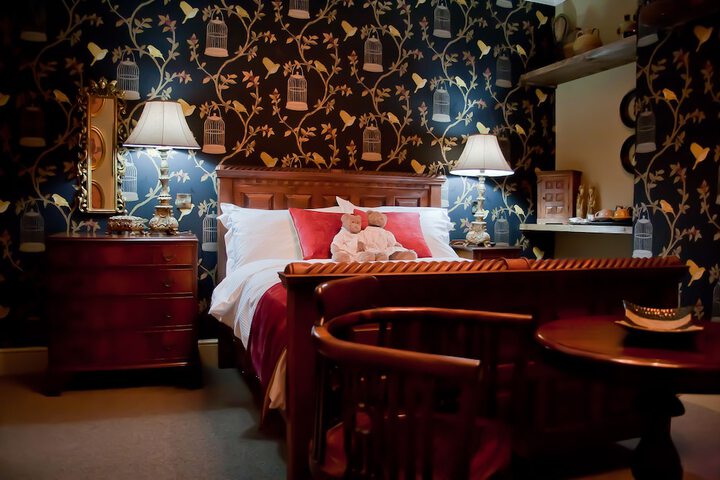 Room 4 of 57