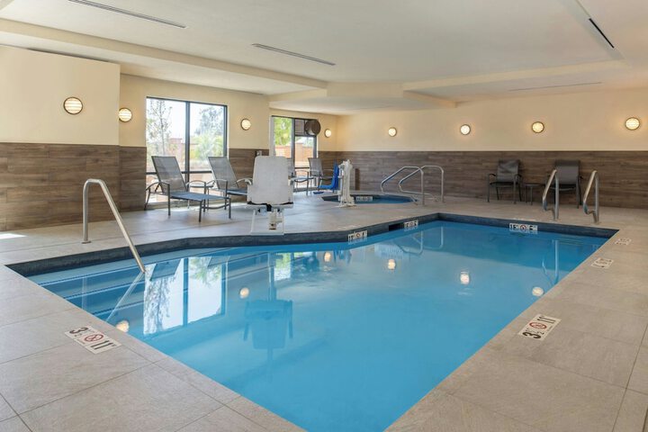 Pool 59 of 105