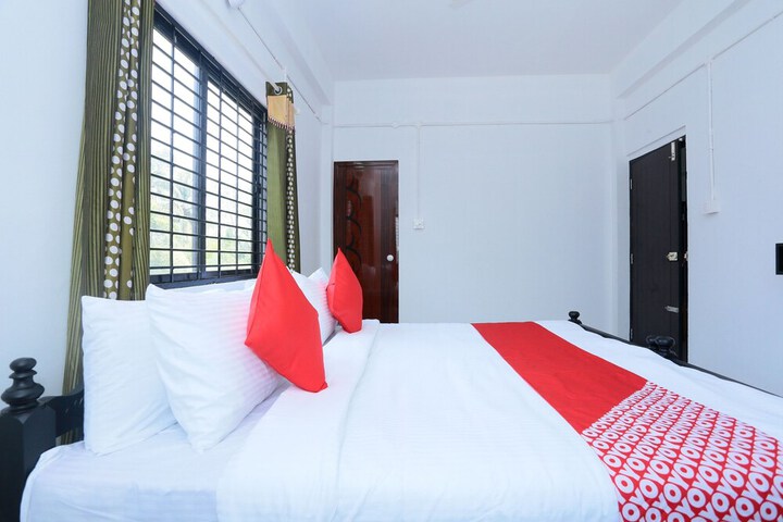 Room 7 of 27