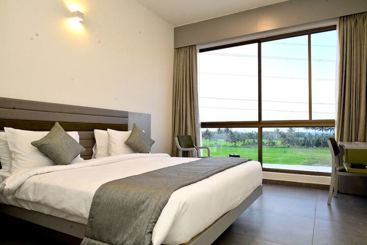 Room 8 of 29