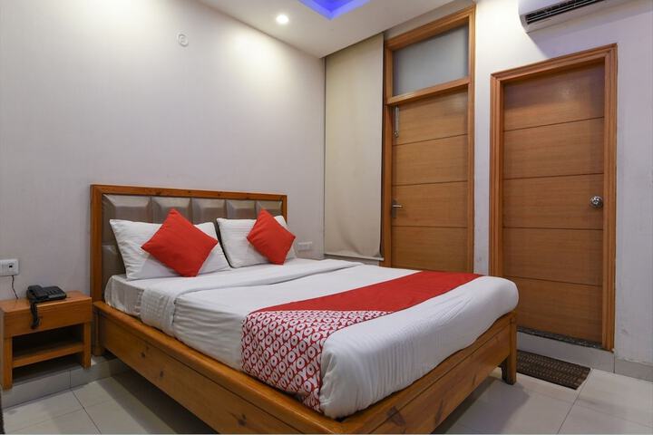Hotel Mahal