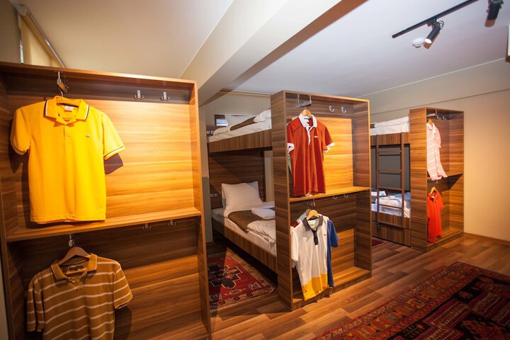 Room 7 of 41