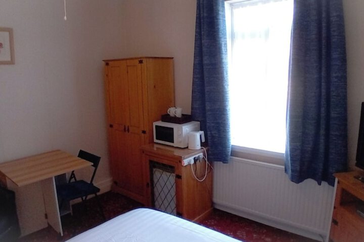 Room 13 of 49