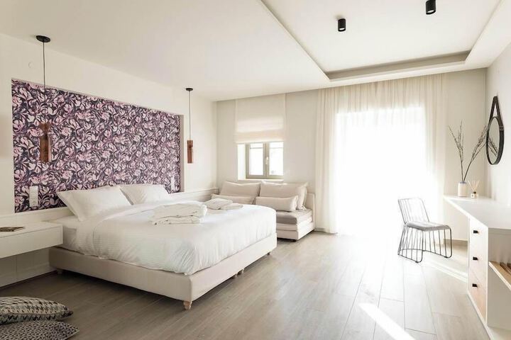 Room 3 of 45