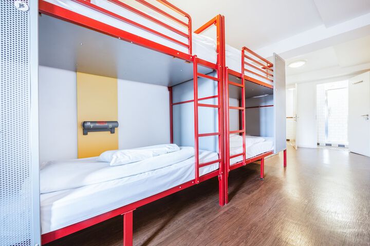 Room 12 of 45